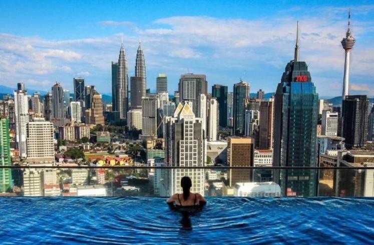 Sleep Over At Regalia Kuala Lumpur- Private Homestay *